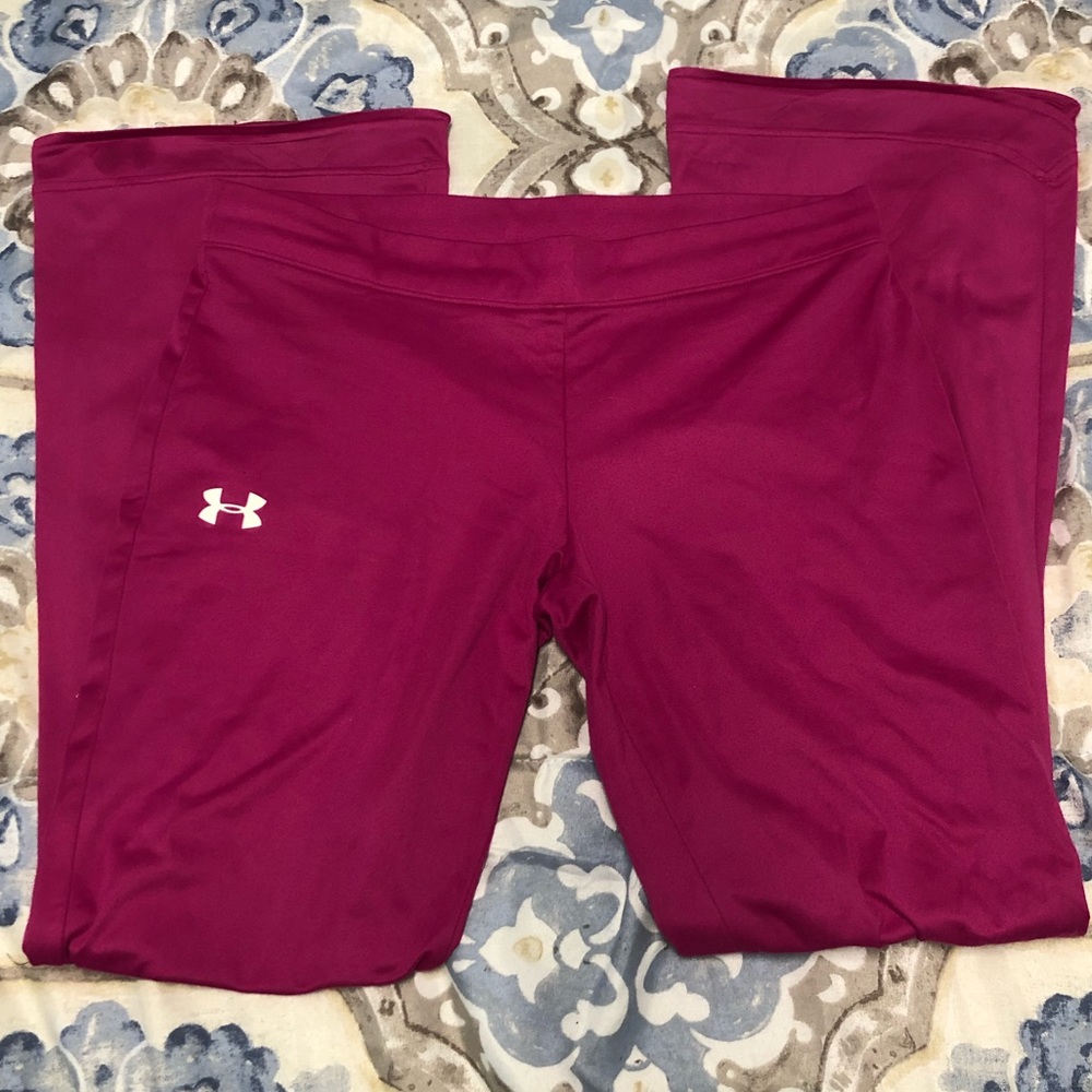 Under Armour Youth Girls Fleece lined flare leg pants!
